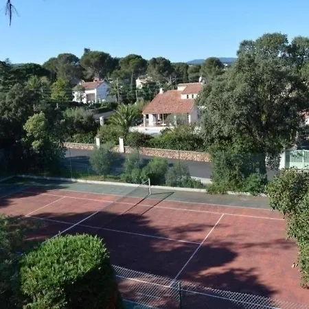 Gemeaux Ii 10 *